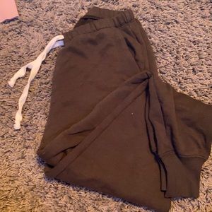 aerie black gray joggers